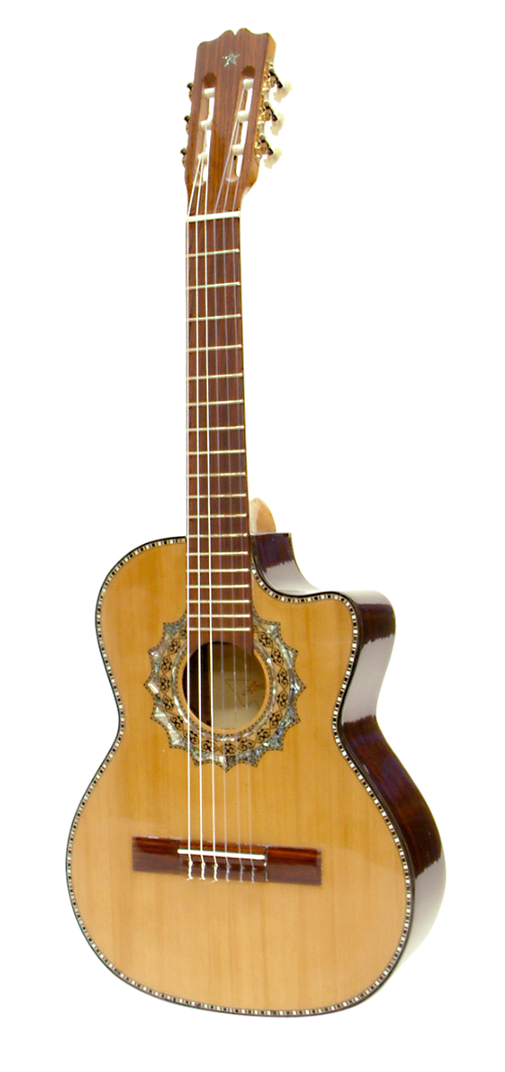 Paracho requinto outlet guitar